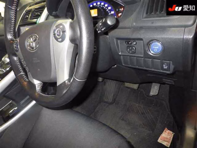 TOYOTA SAI