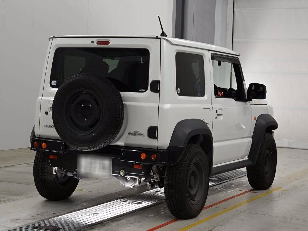 SUZUKI JIMNY SIERRA