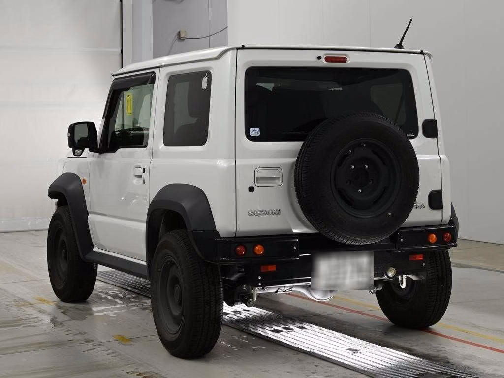 SUZUKI JIMNY SIERRA