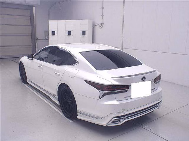 Lexus LS500h