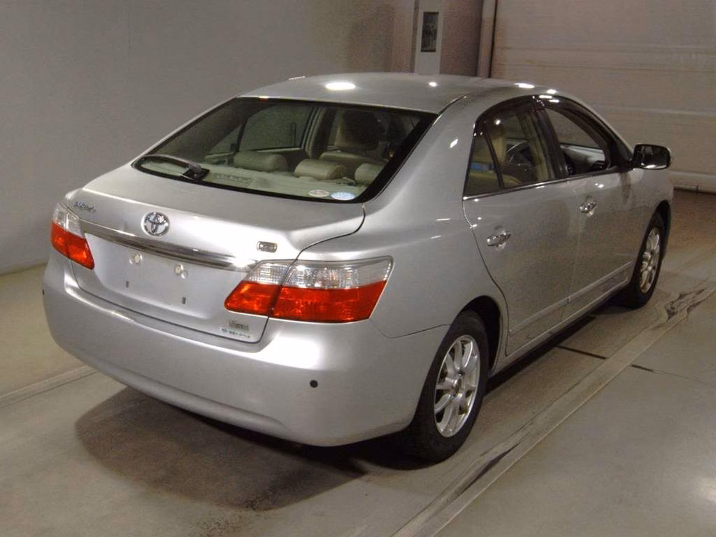 TOYOTA PREMIO
