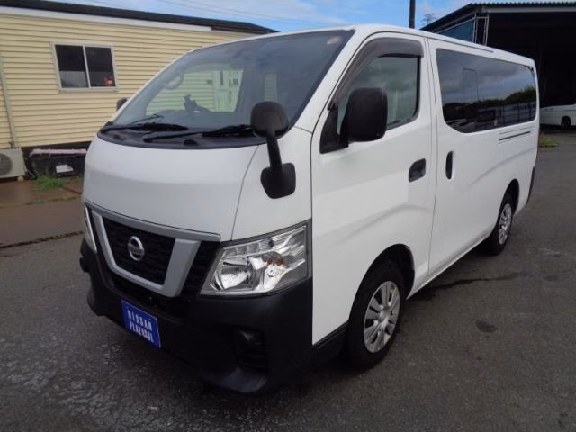 NISSAN NV350 CARAVAN