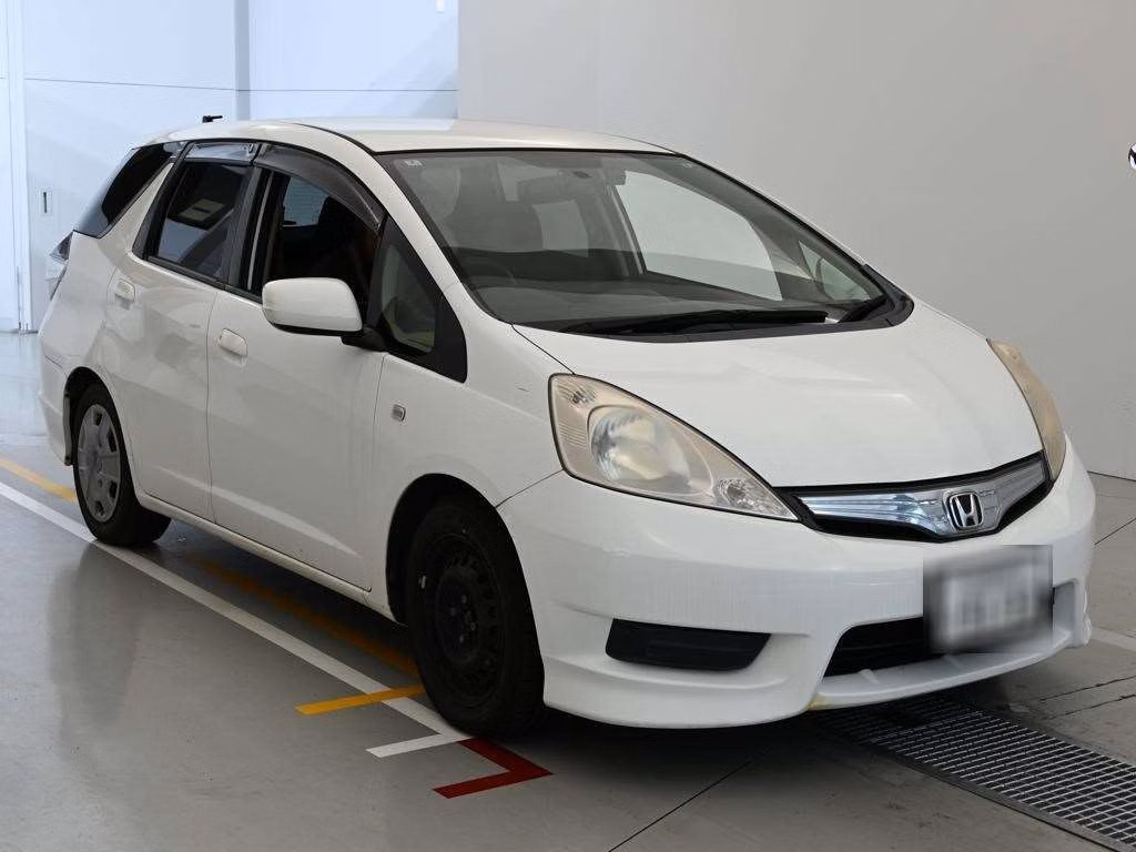 HONDA FIT SHUTTLE