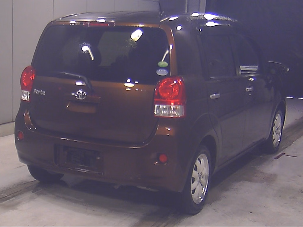 TOYOTA PORTE