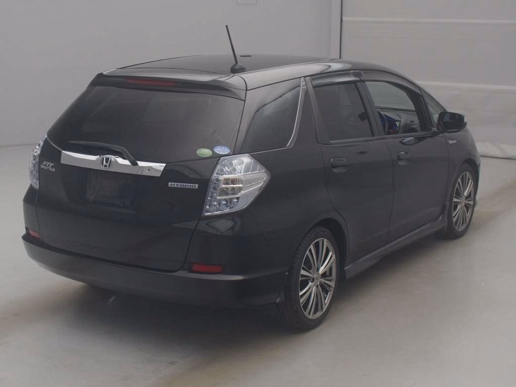 HONDA FIT SHUTTLE