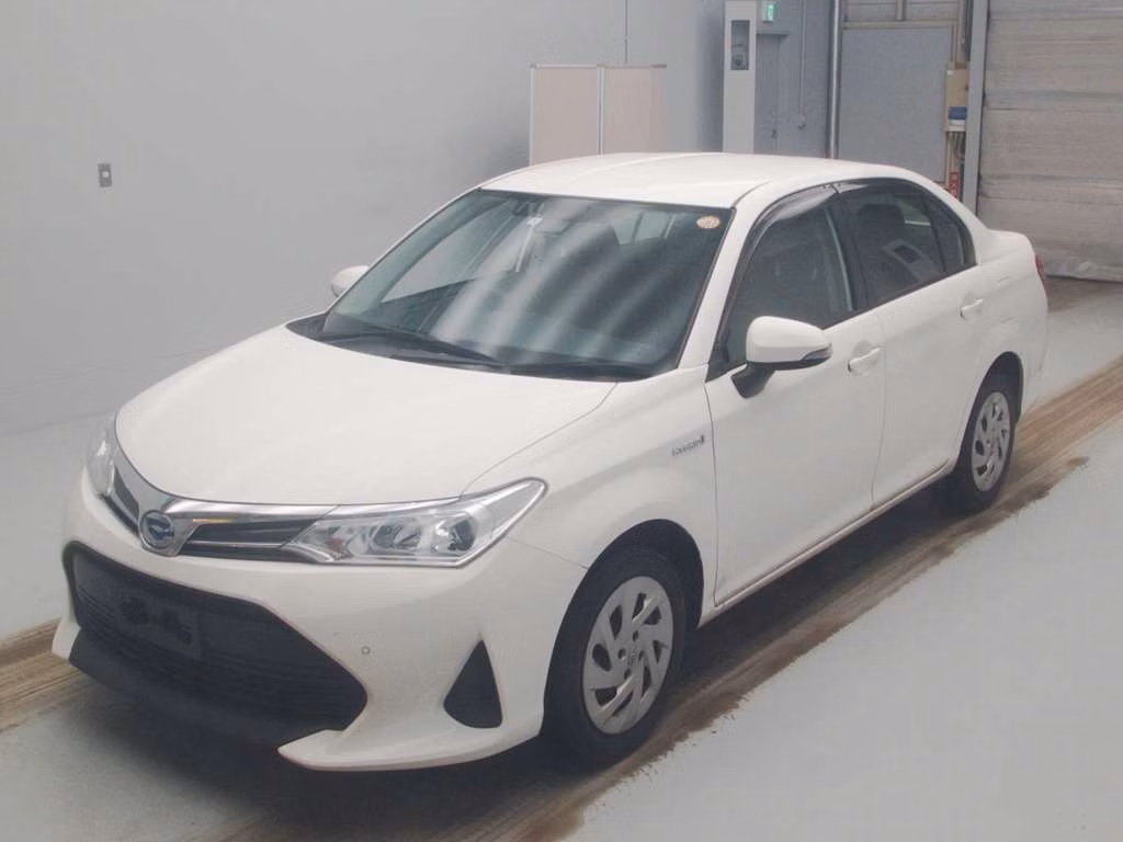 TOYOTA COROLLA AXIO