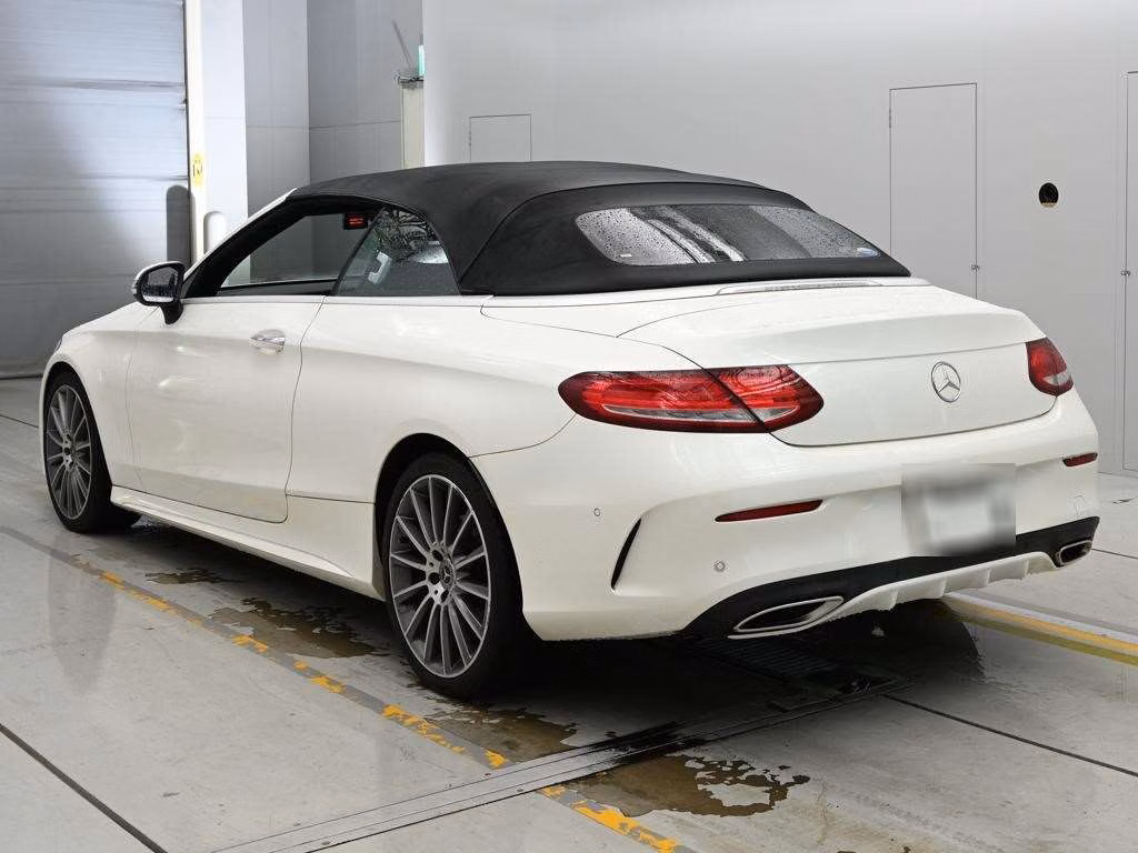 MERCEDES-BENZ C-CLASS