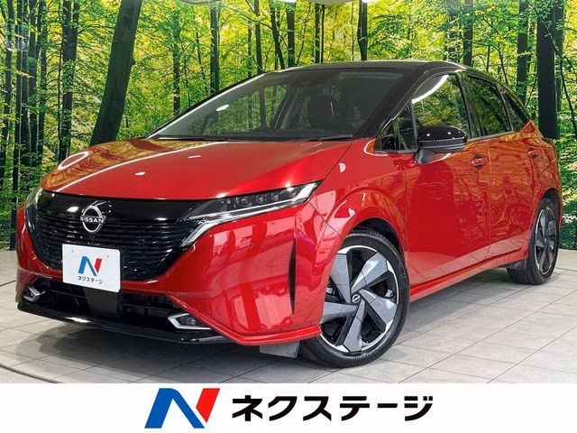 Nissan Aura
