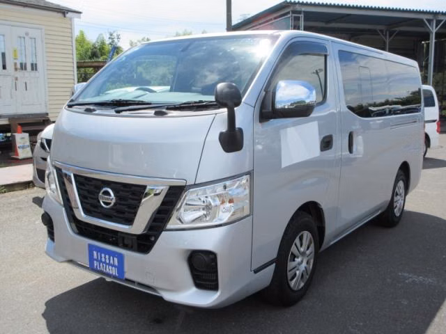 NISSAN NV350 CARAVAN