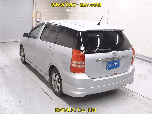 TOYOTA WISH