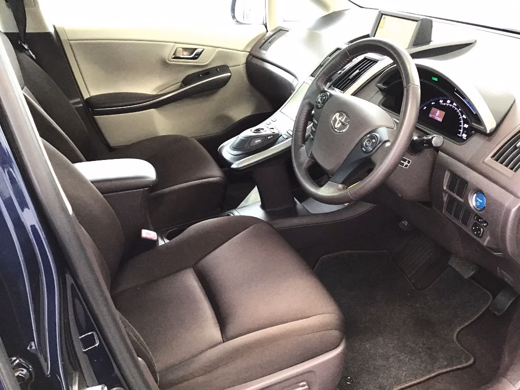 TOYOTA SAI
