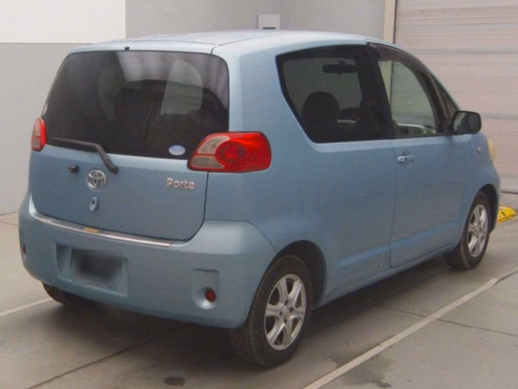 TOYOTA PORTE