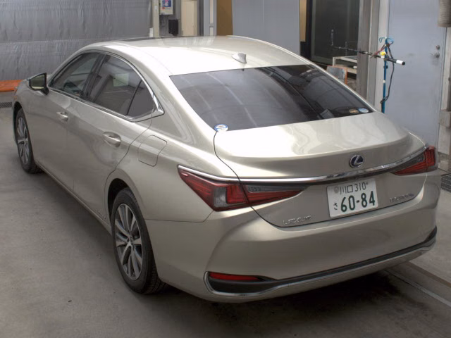 Lexus ES300h