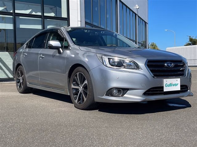 SUBARU LEGACY B4