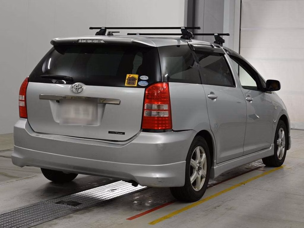 TOYOTA WISH