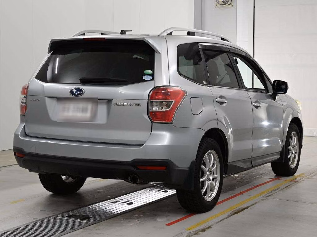SUBARU FORESTER