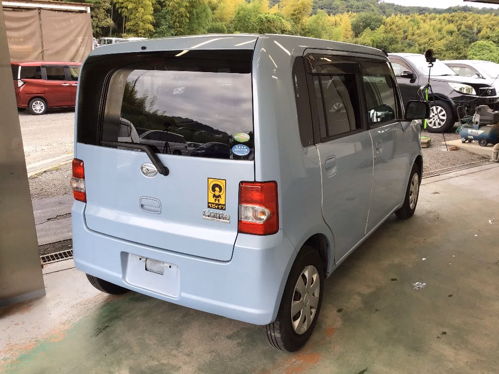 Daihatsu Move Conte