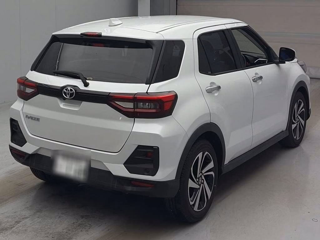 TOYOTA RAIZE