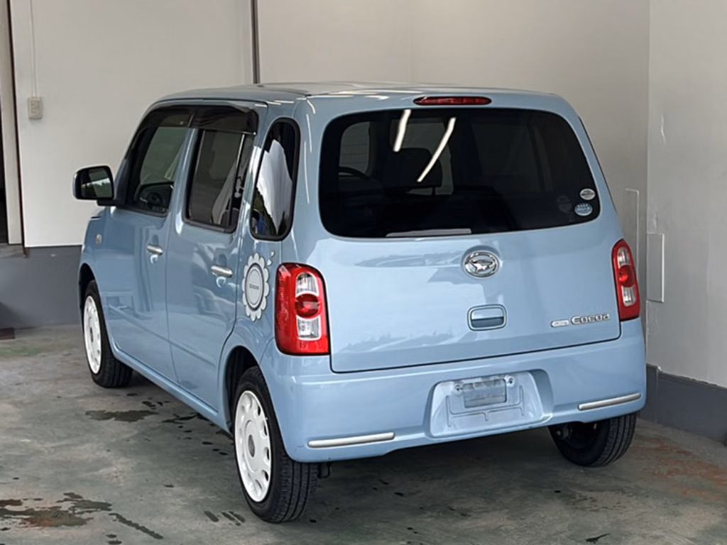 Daihatsu Mira Cocoa