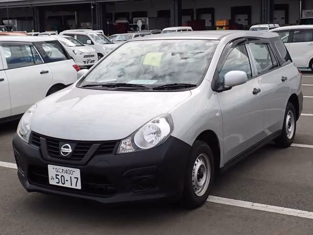 Nissan AD