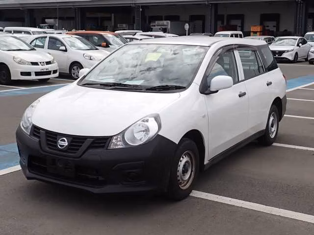 Nissan AD