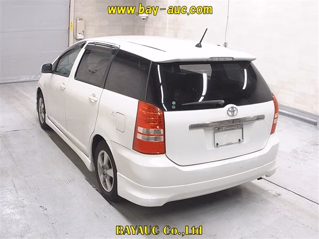 TOYOTA WISH