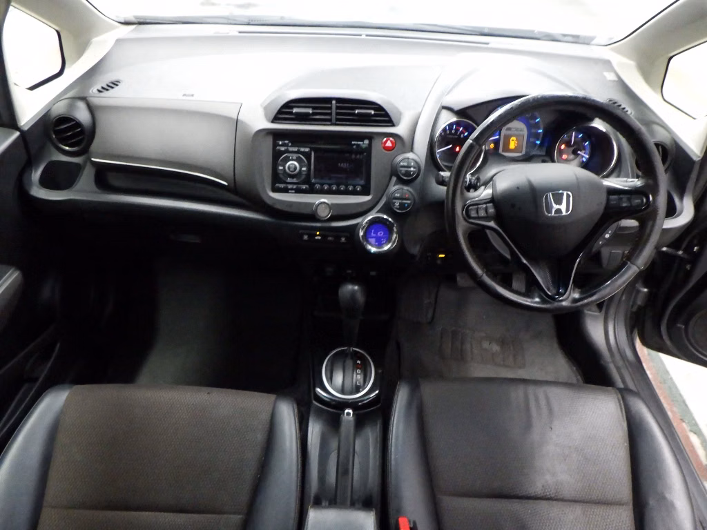 HONDA FIT SHUTTLE