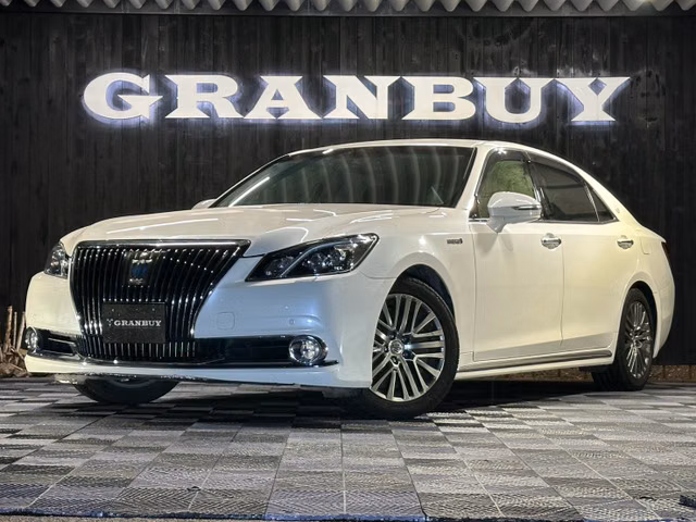 Toyota Crown Majesta