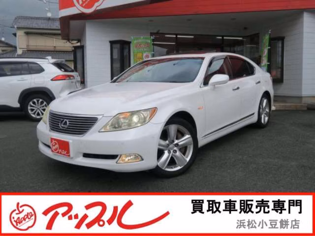 Lexus LS460
