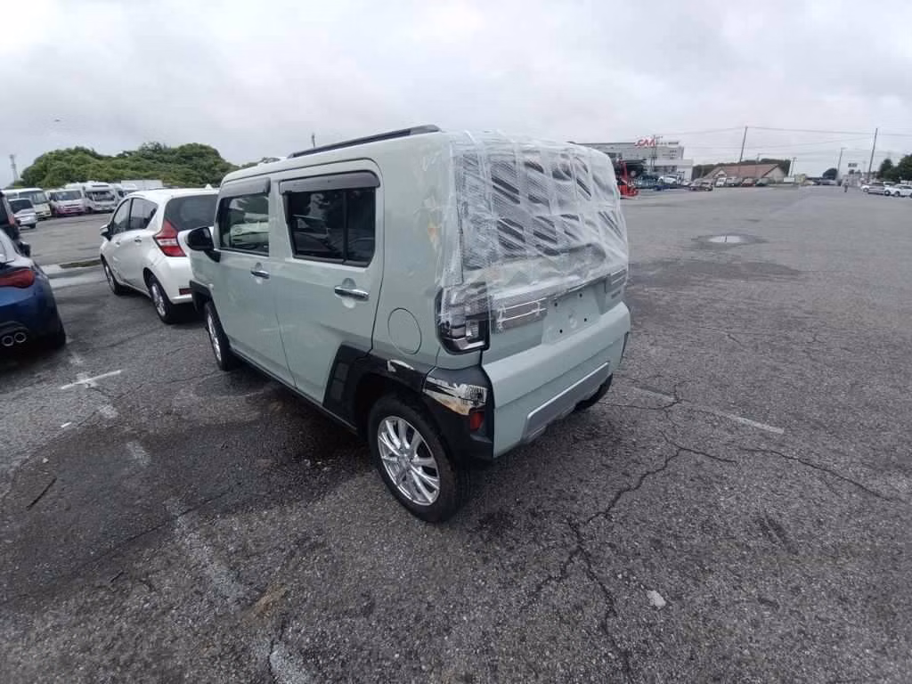 DAIHATSU TAFT