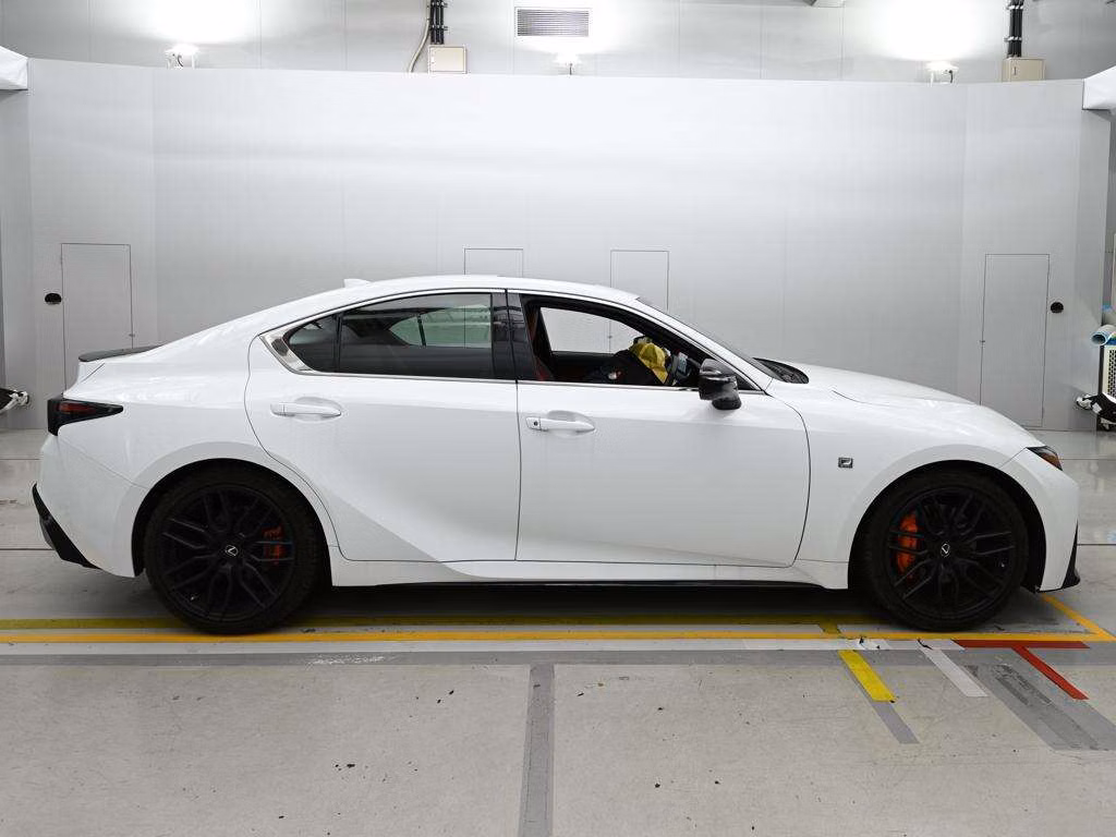 LEXUS IS300