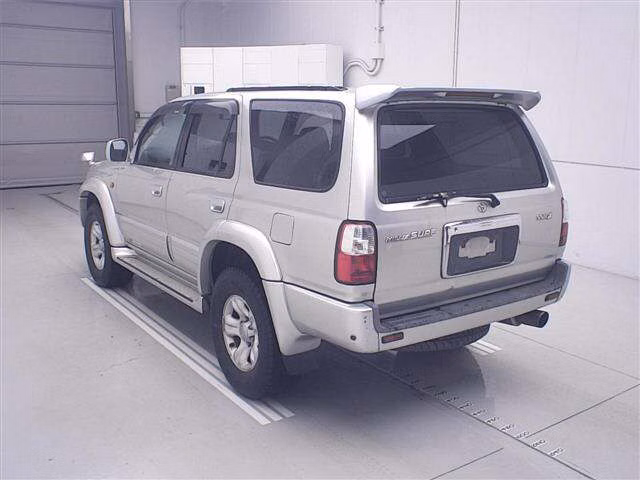 TOYOTA HILUX SURF