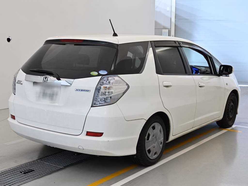 HONDA FIT SHUTTLE