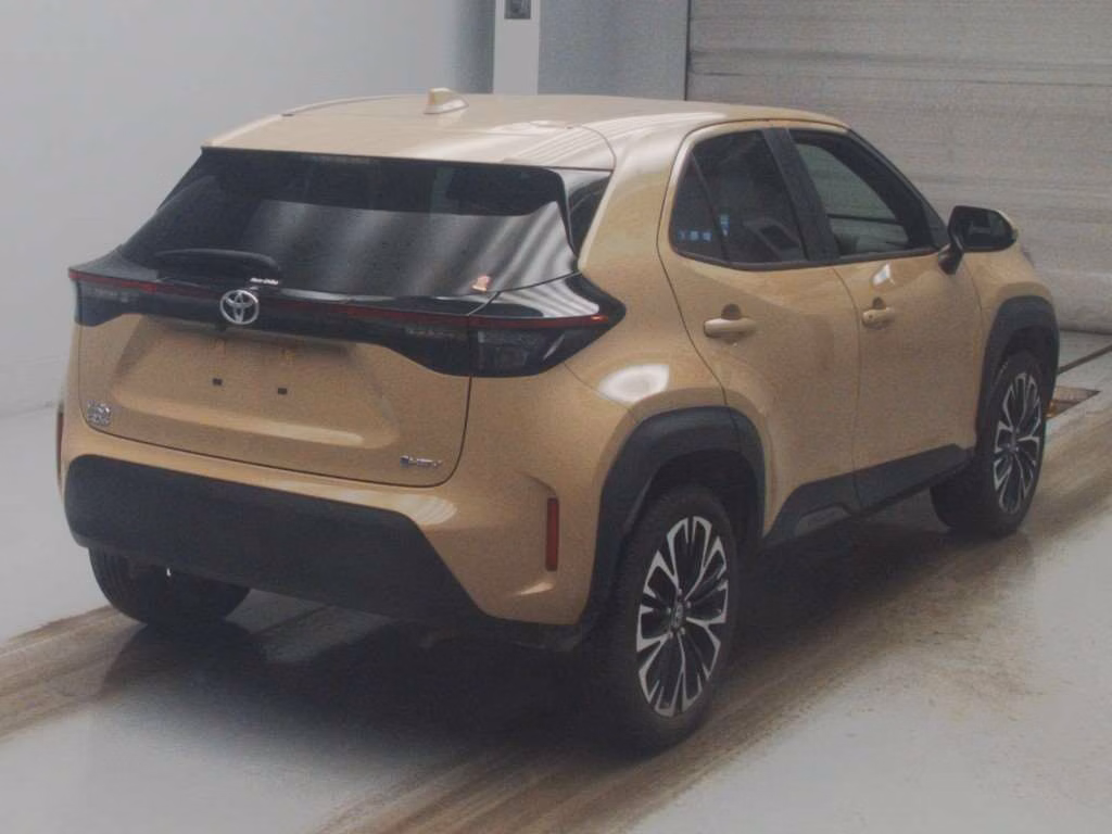 TOYOTA YARIS CROSS