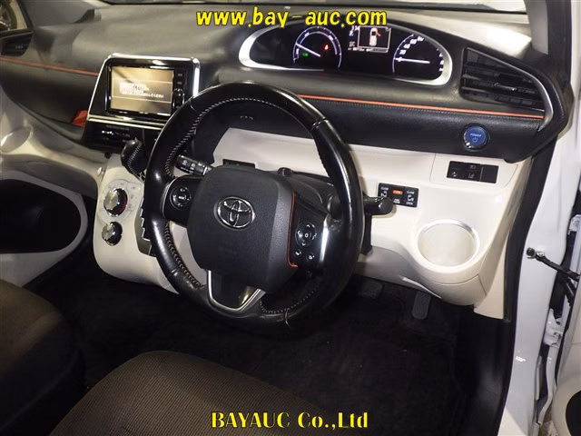 TOYOTA SIENTA