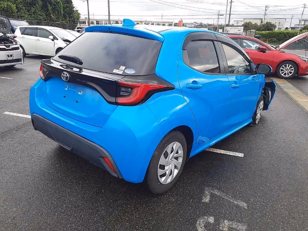 TOYOTA YARIS