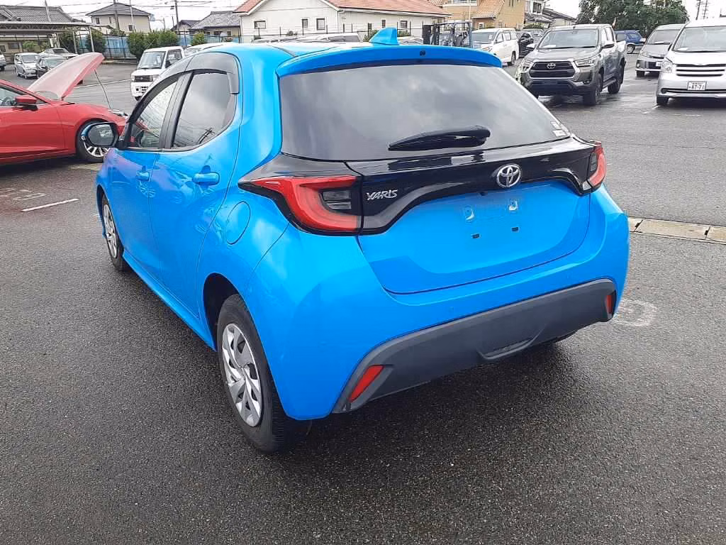TOYOTA YARIS