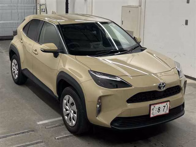 TOYOTA YARIS CROSS