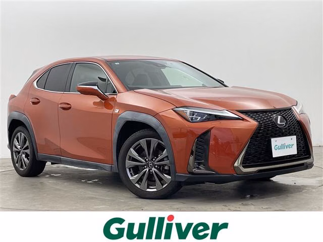 Lexus UX200
