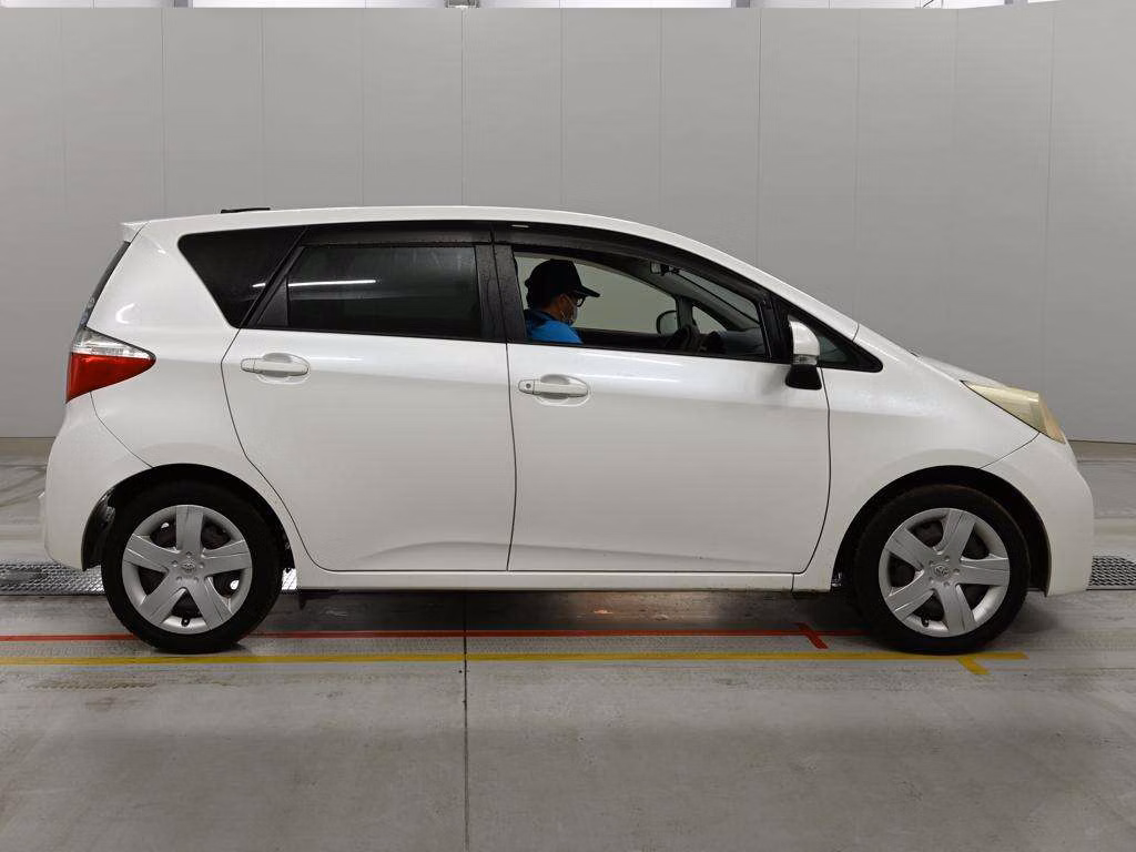 TOYOTA RACTIS