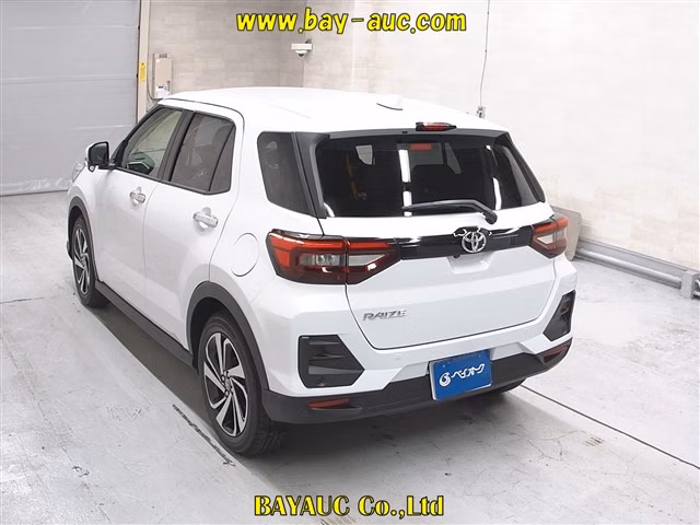 TOYOTA RAIZE