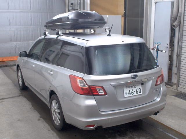 SUBARU EXIGA
