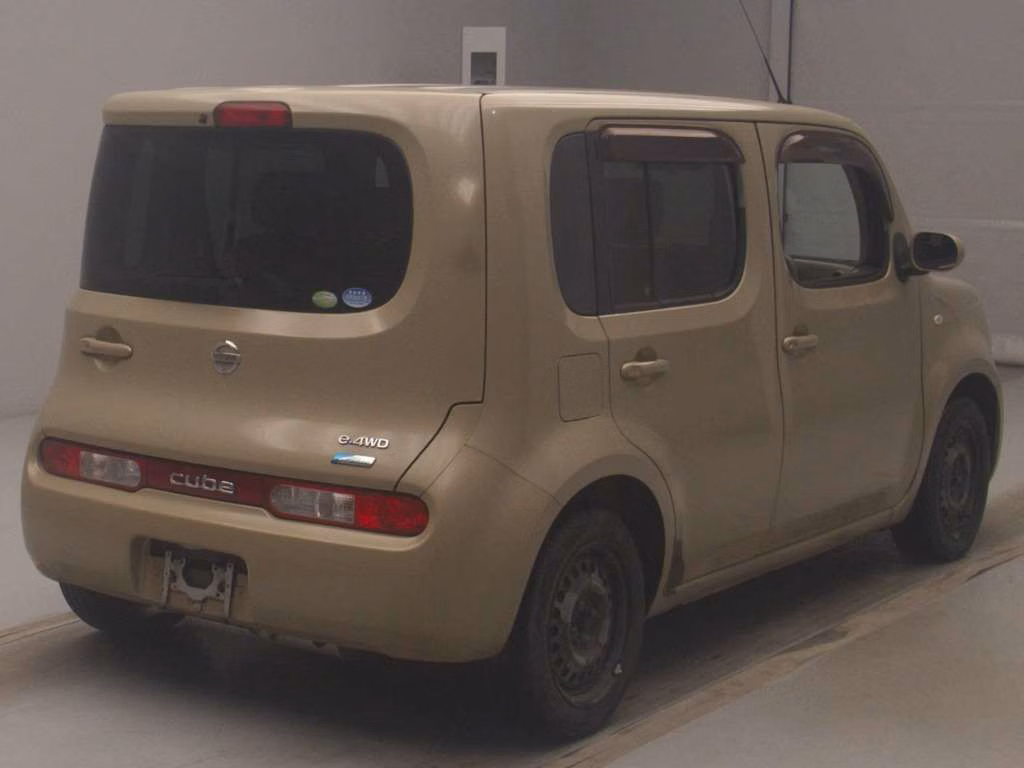 NISSAN CUBE