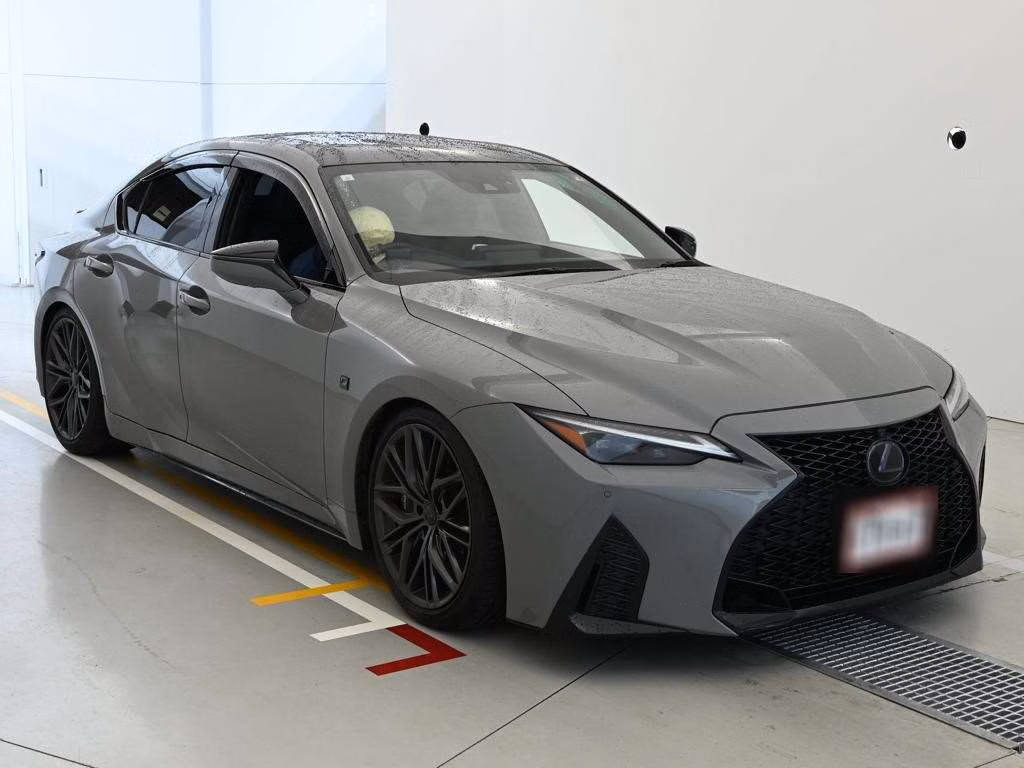 Lexus IS500