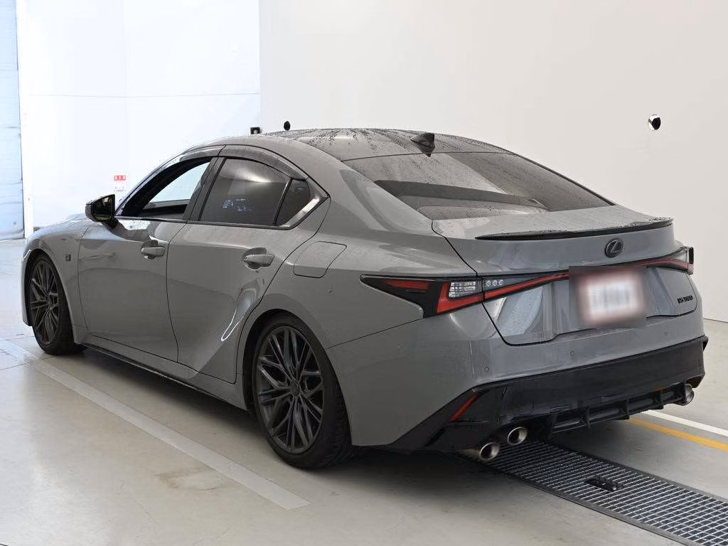 Lexus IS500