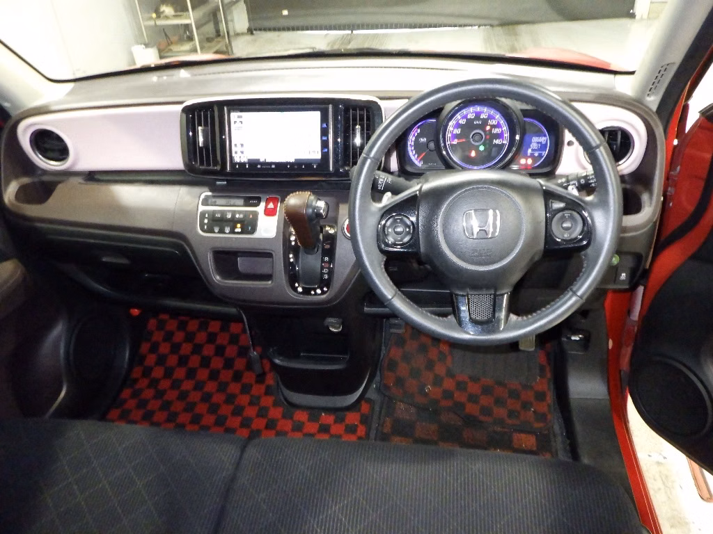 HONDA N-ONE