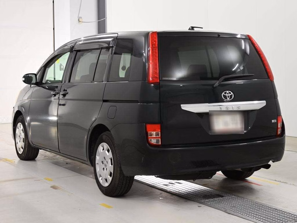 TOYOTA ISIS