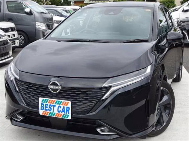 Nissan Aura