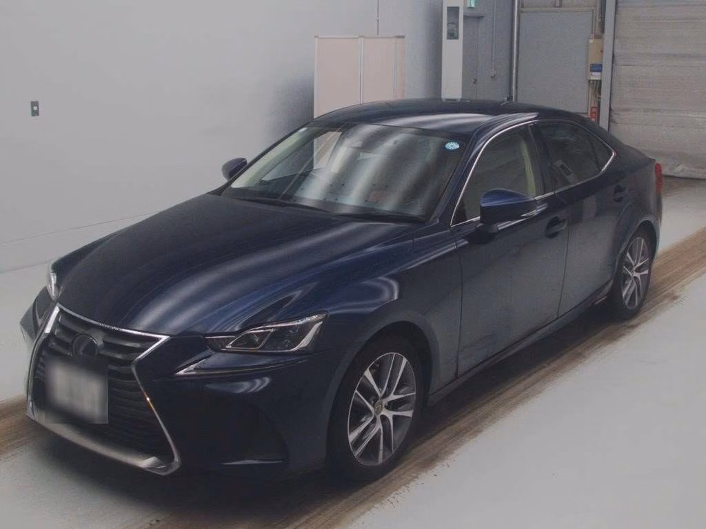 Lexus IS300h