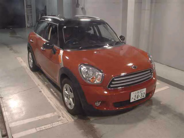 MINI CROSSOVER
